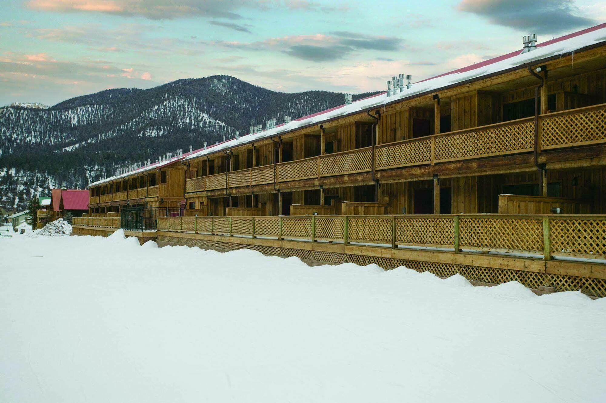 เวิลด์มาร์ค เรด ริเวอร์ Hotel เรดริเวอร์ ภายนอก รูปภาพ
